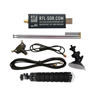 RTL-SDR V4 receiver with antenna kit 
